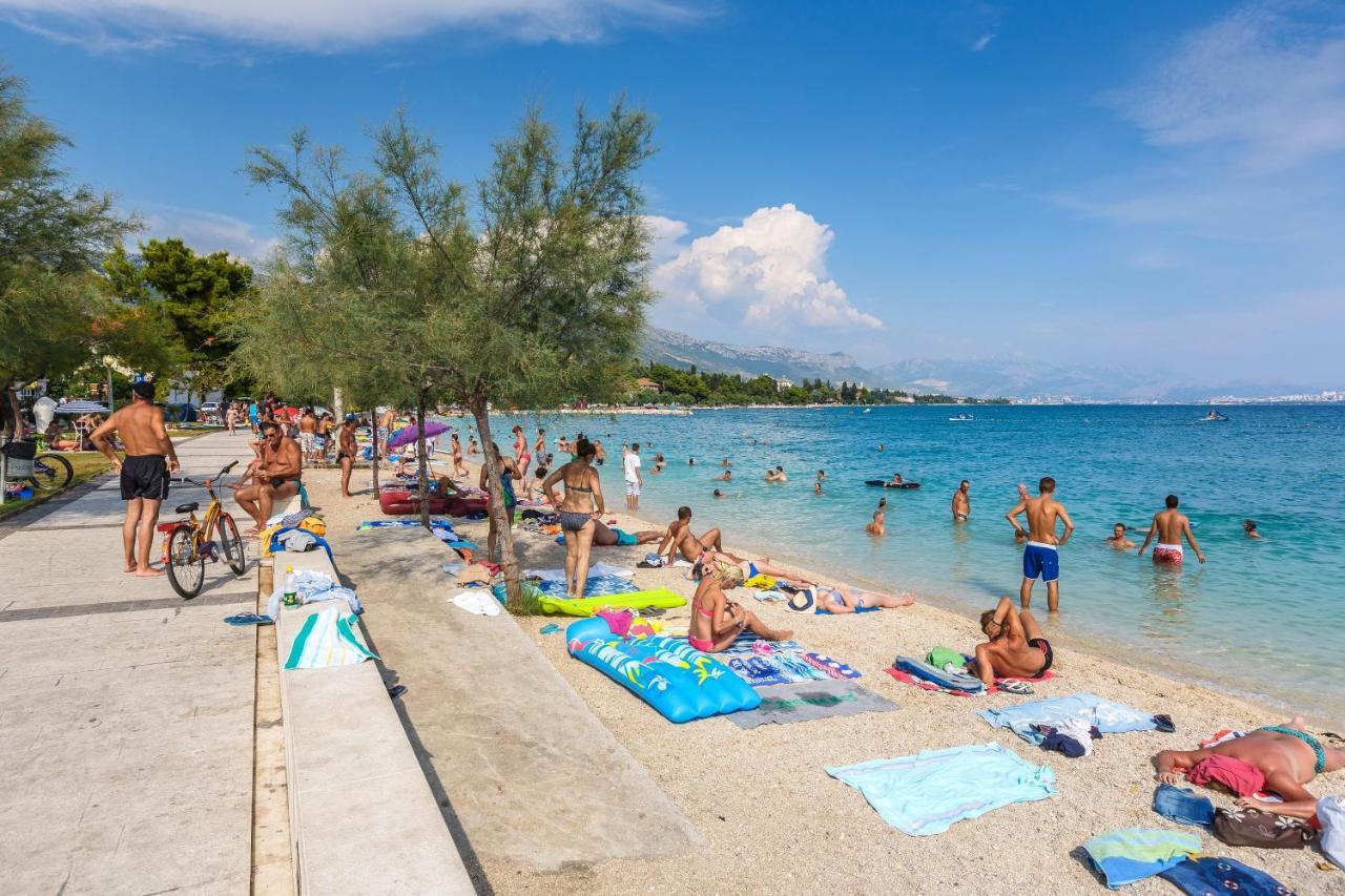 Apartments By The Sea Kastel Stari, Kastela - 15894 エクステリア 写真