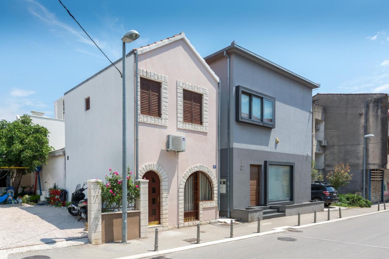 Apartments By The Sea Kastel Stari, Kastela - 15894 エクステリア 写真
